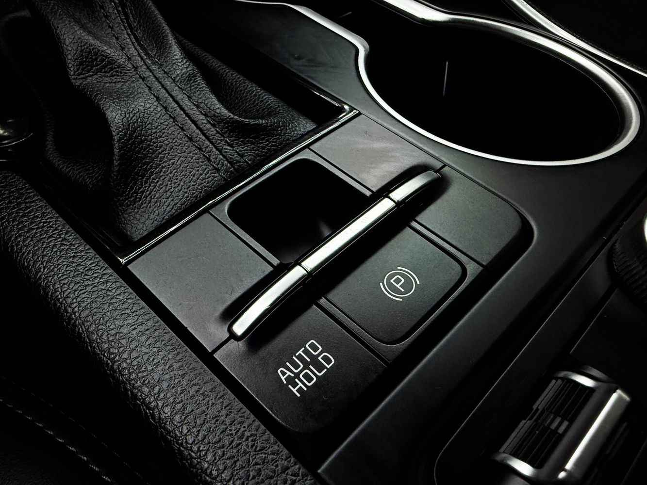 2022 Kia K5 GT-Line photo 37