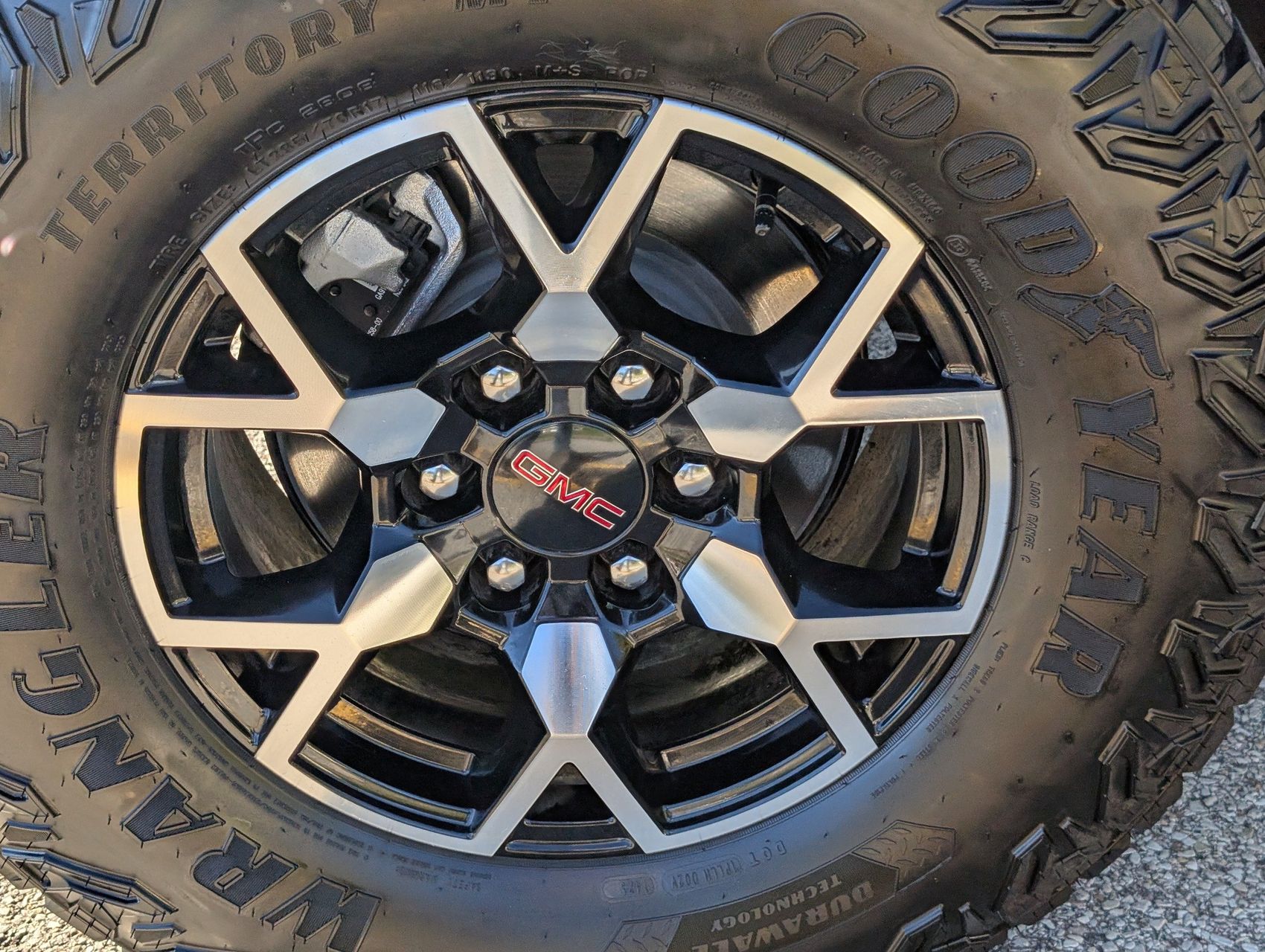 2025 GMC Canyon 30