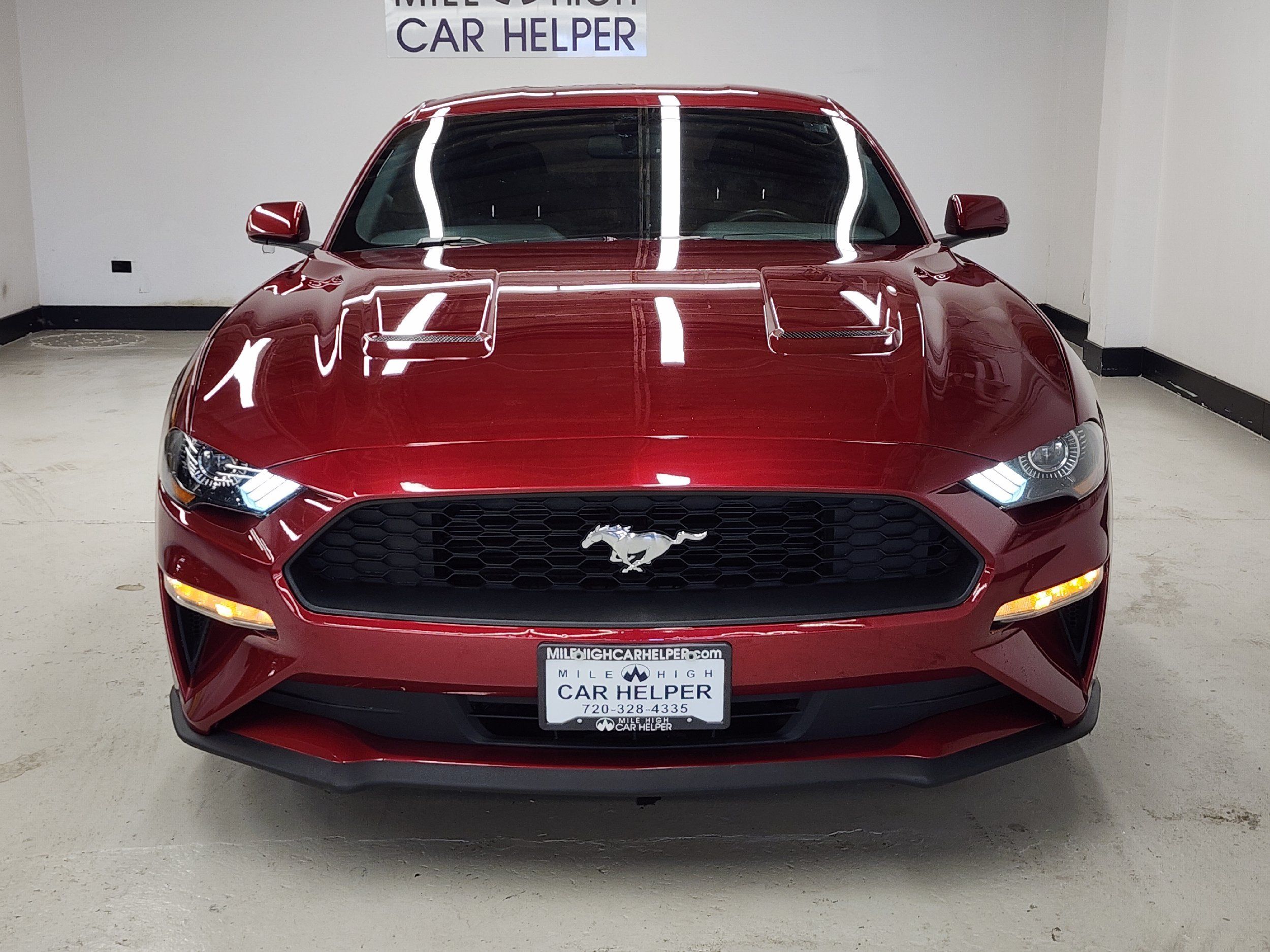 2018 Ford Mustang EcoBoost photo 2