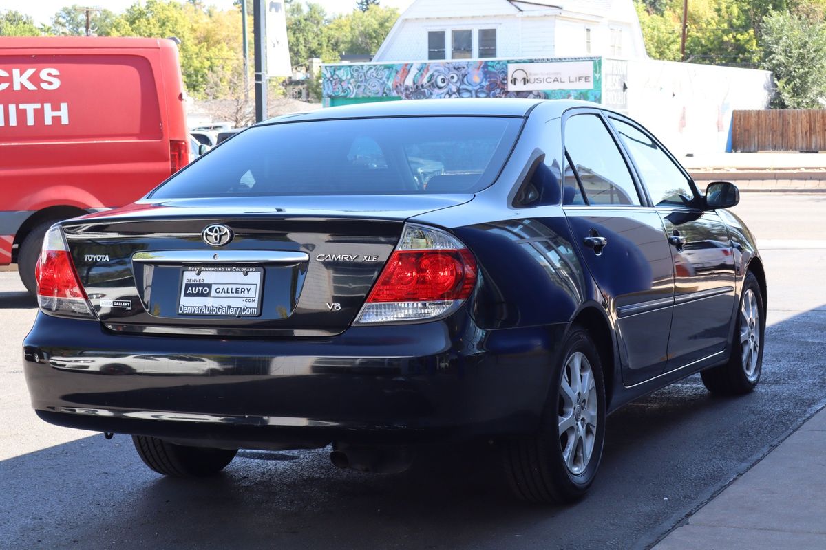 2005 Toyota Camry XLE V6