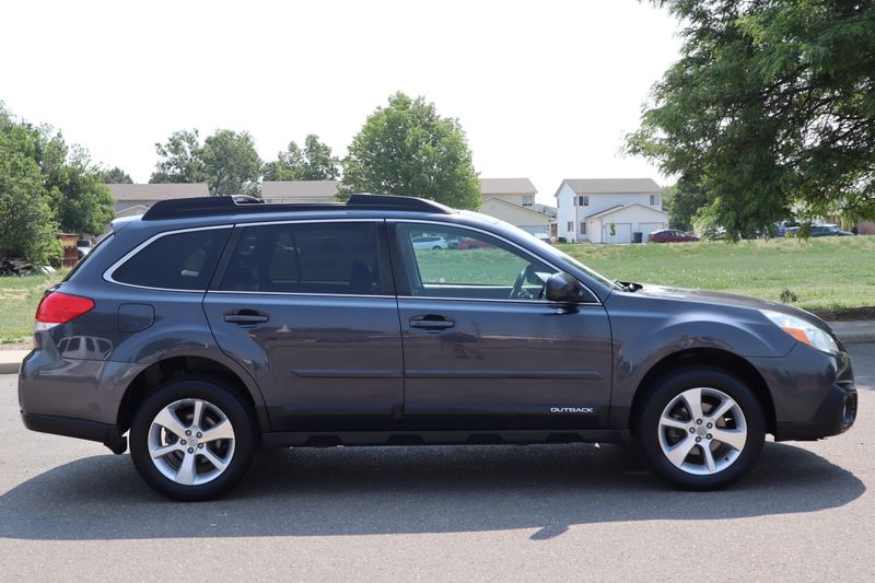 2013 Subaru Outback 2.5i Limited | Victory Motors Of Colorado