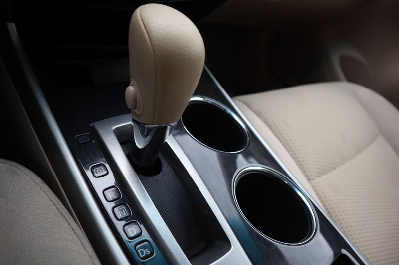 2014 Nissan Altima 2.5 S | Victory Motors of Colorado