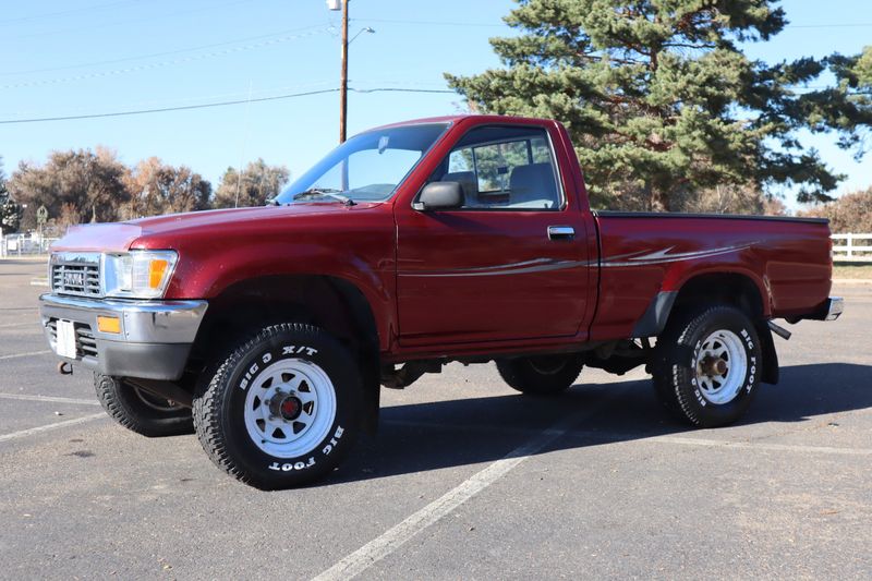 1991 Toyota Pickup Photos