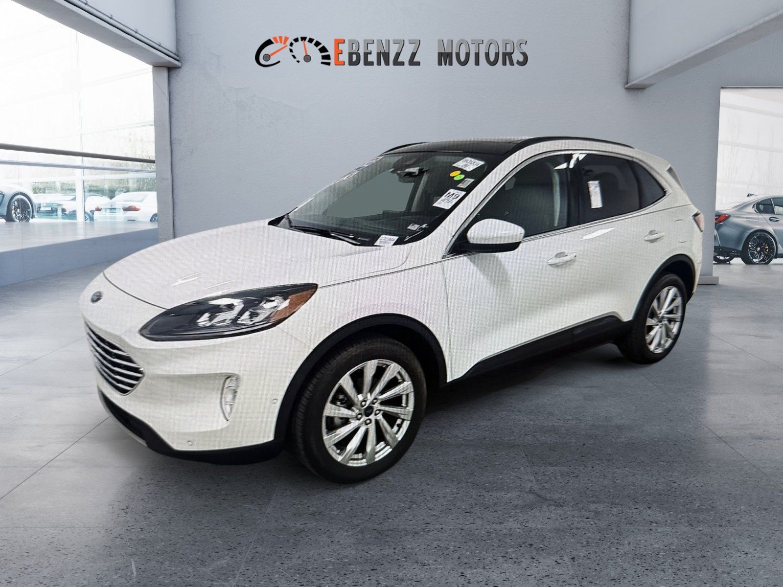 2022 Ford Escape Titanium AWD's photo