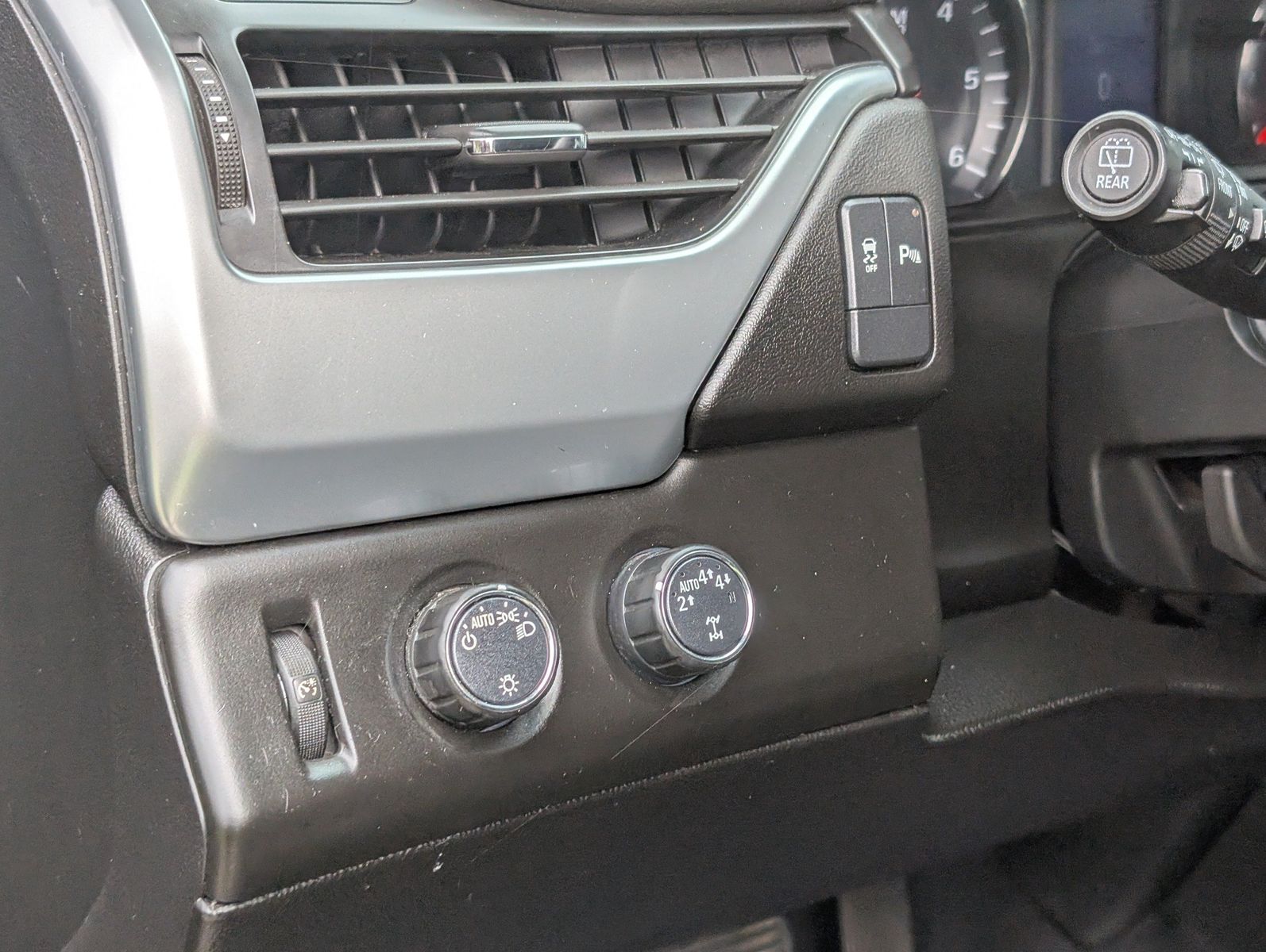 2017 Chevrolet Tahoe 46