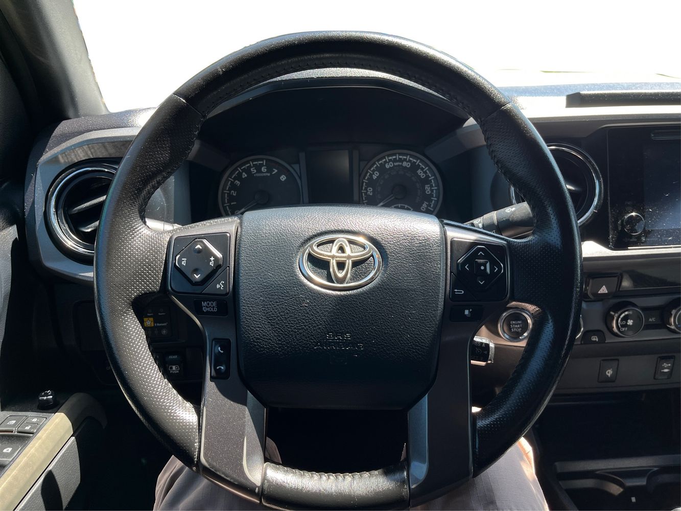 2017 Toyota Tacoma TRD Sport - Photo 19