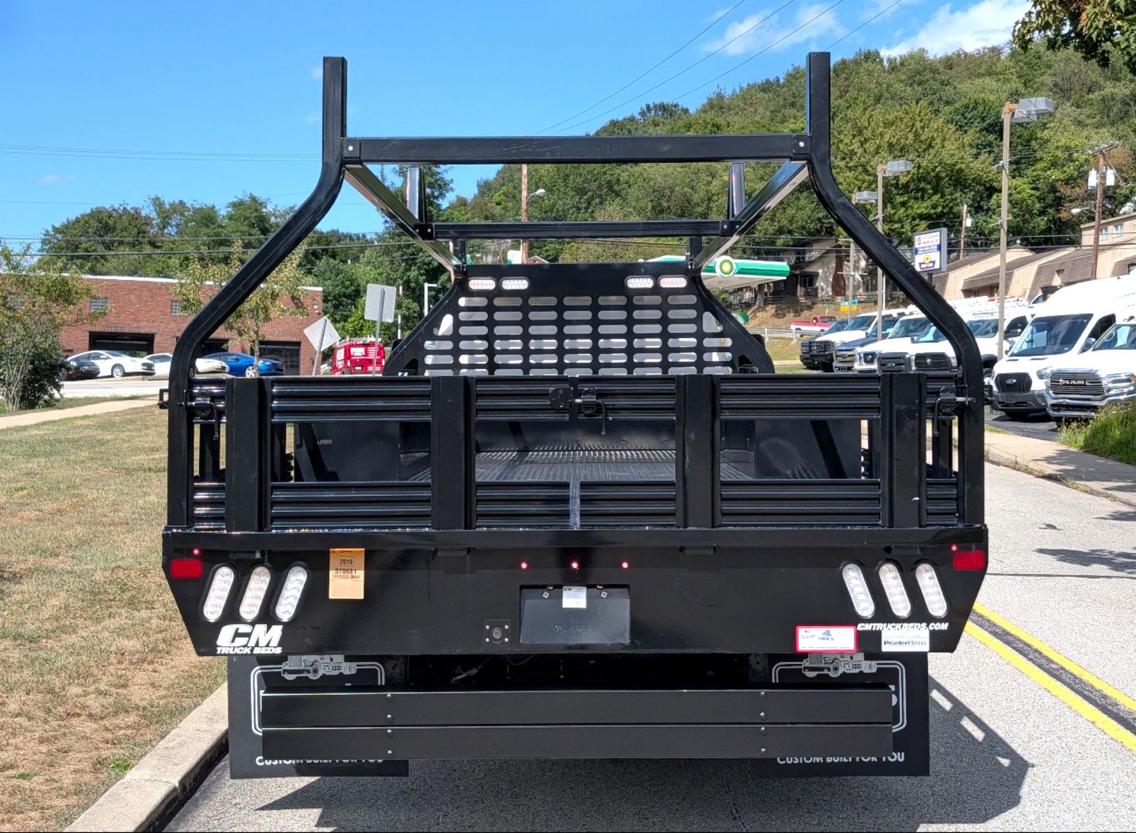 2019 Ford E-450 Cutaway 3