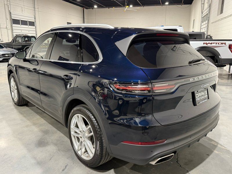 2022 Porsche Cayenne, photo 3