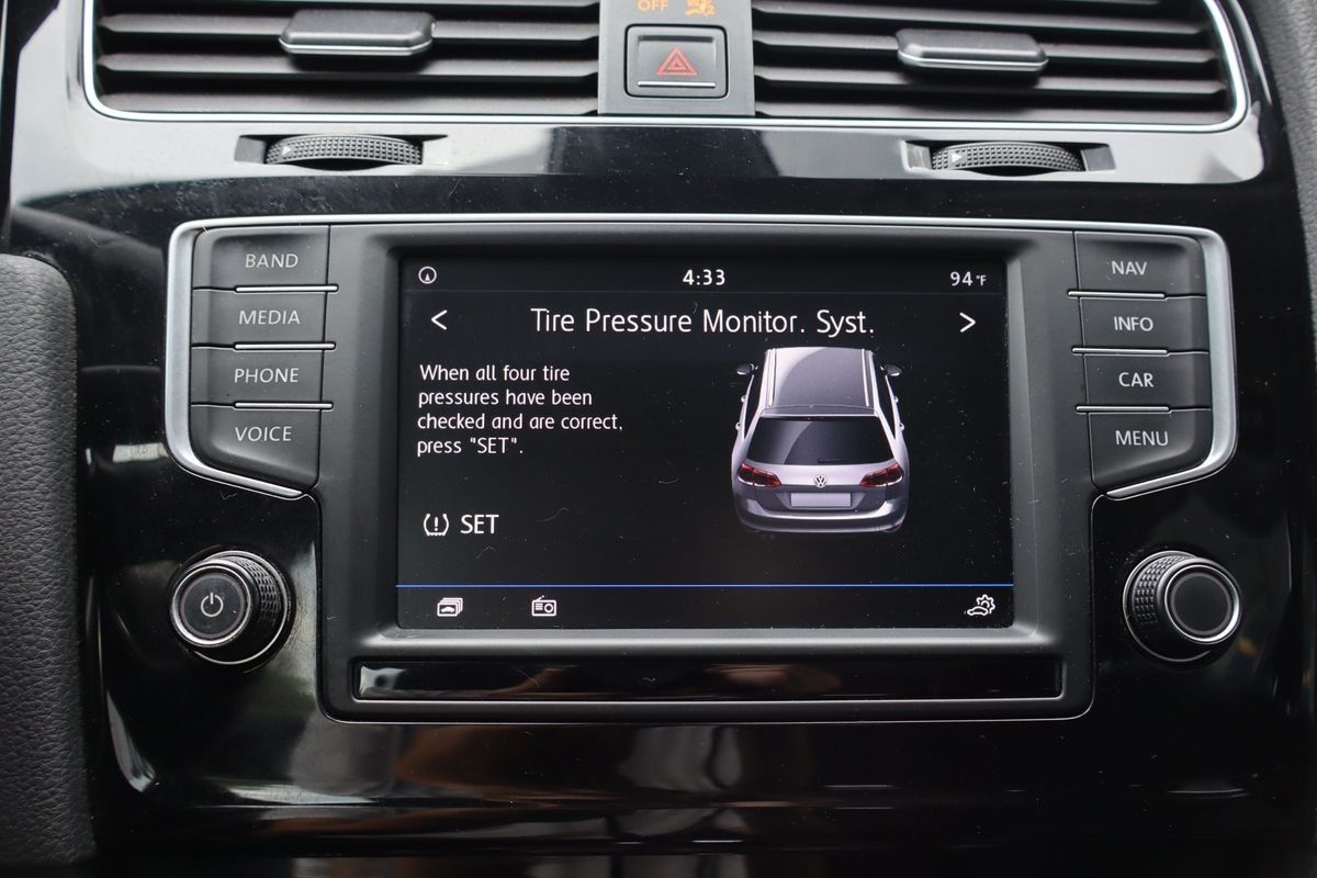 2017 Volkswagen Golf SportWagen TSI SEL