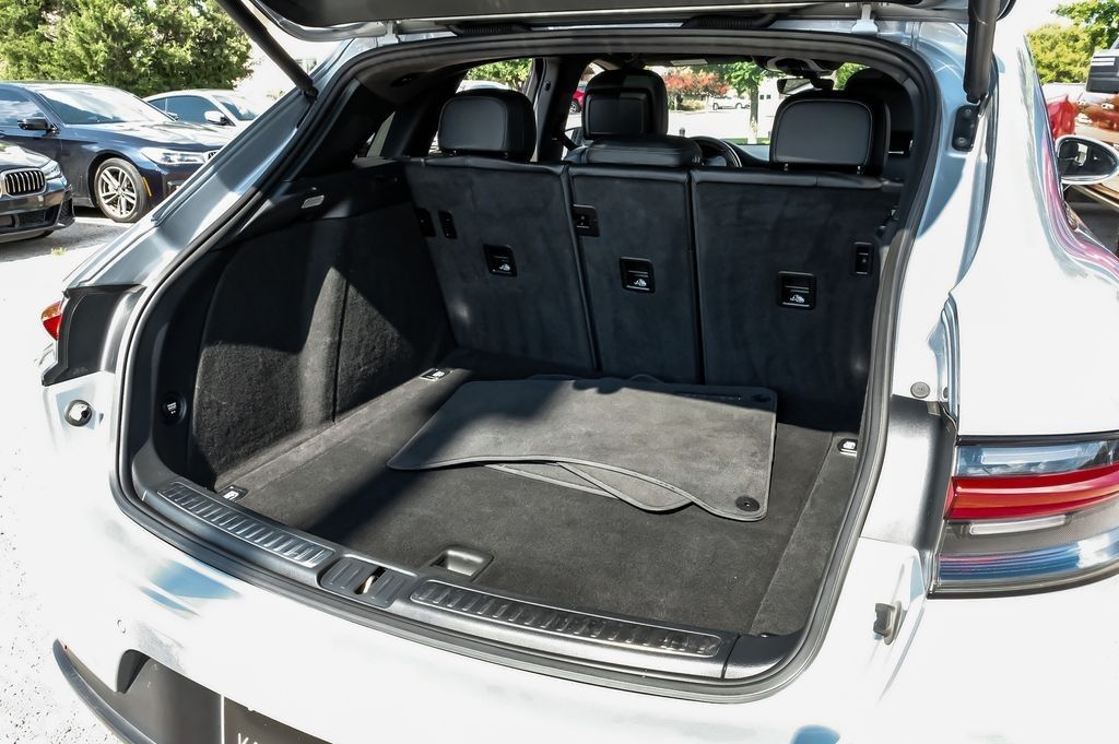 2021 Porsche Macan S - Photo 59