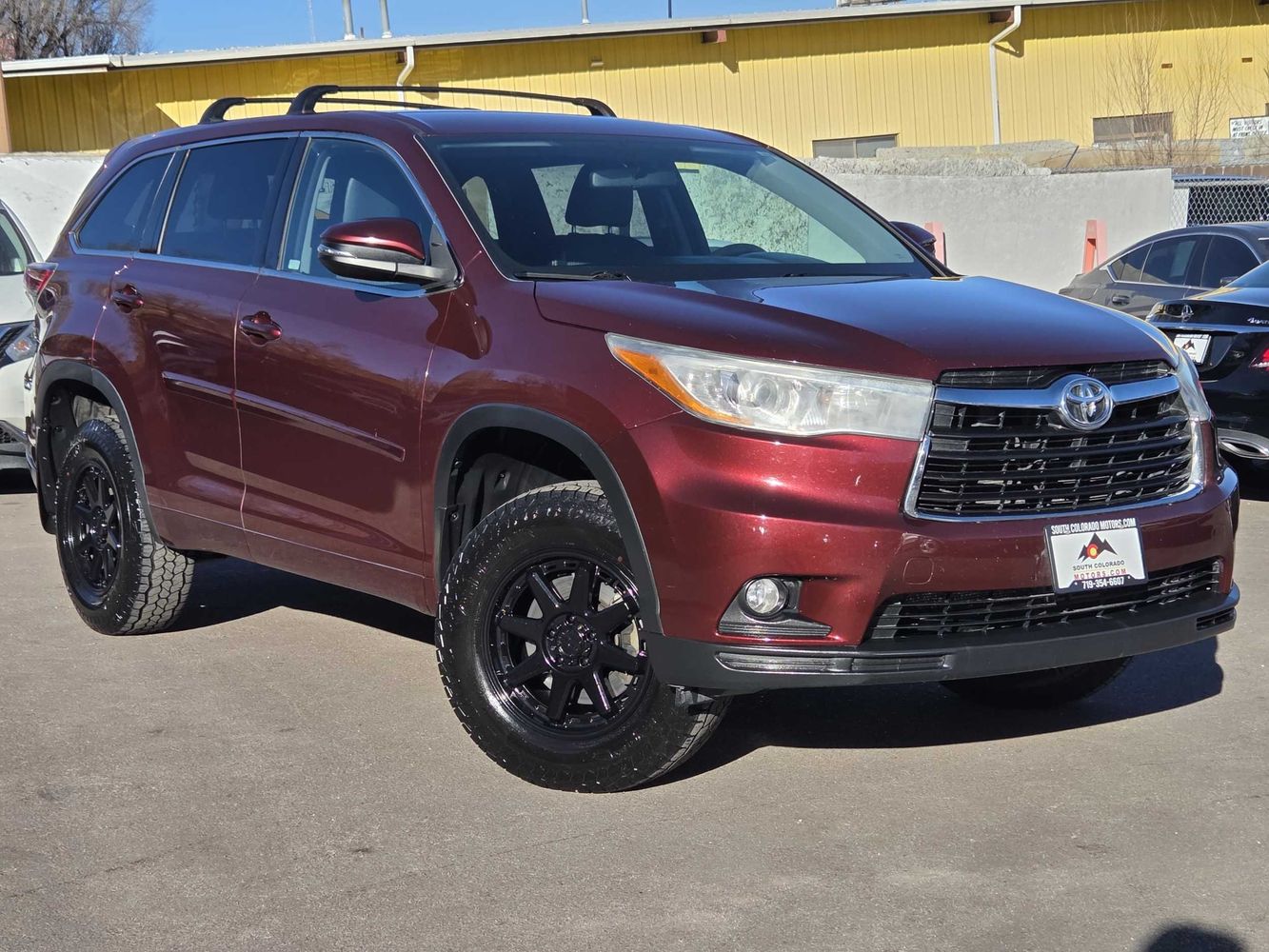 2015 Toyota Highlander LE Plus's photo