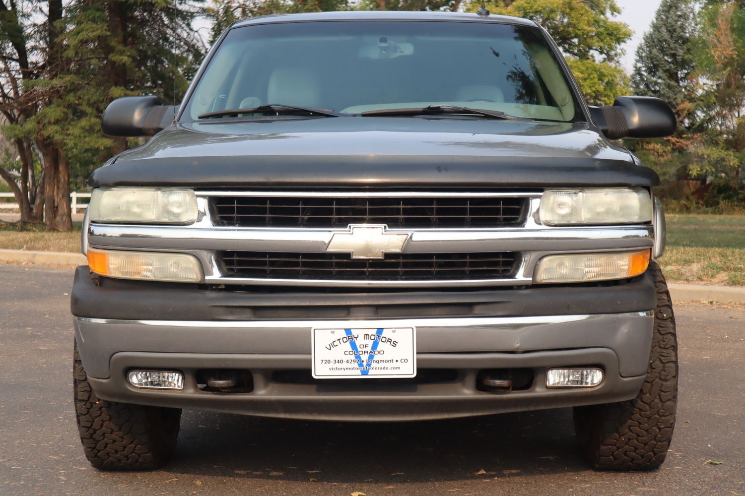 2003 Chevrolet Suburban 2500 LT | Victory Motors of Colorado