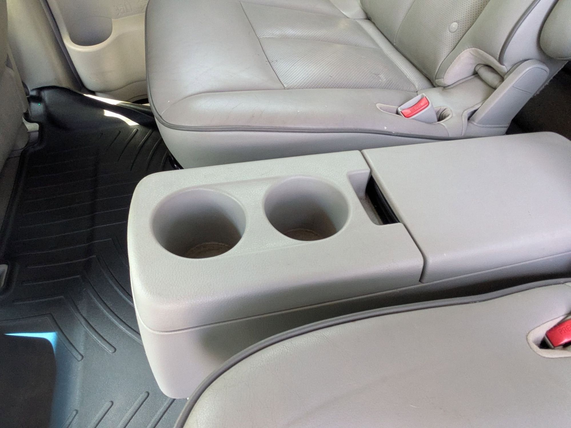 2012 Nissan Quest SV - Photo 13