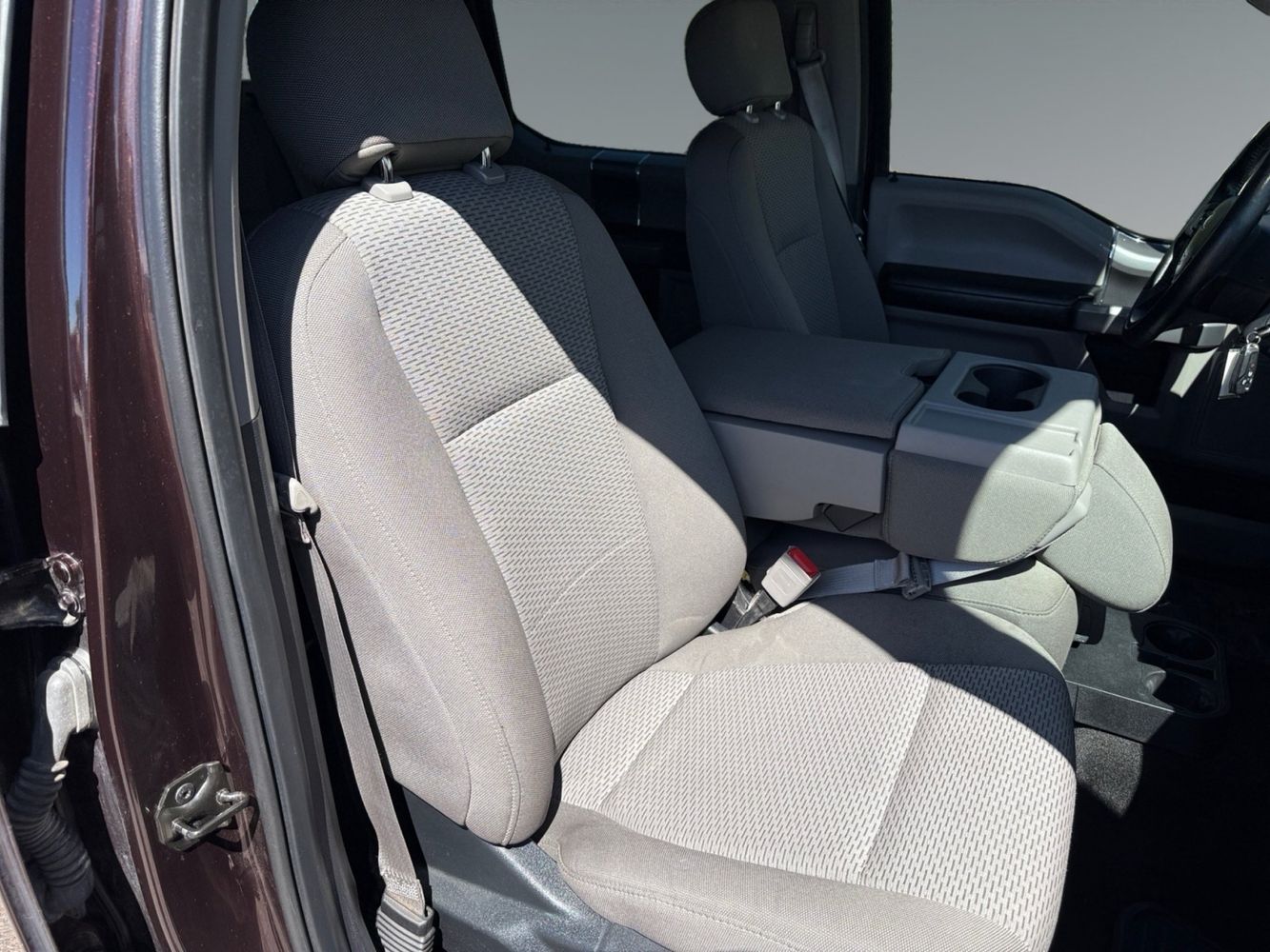 2018 Ford F-150 XLT photo 14