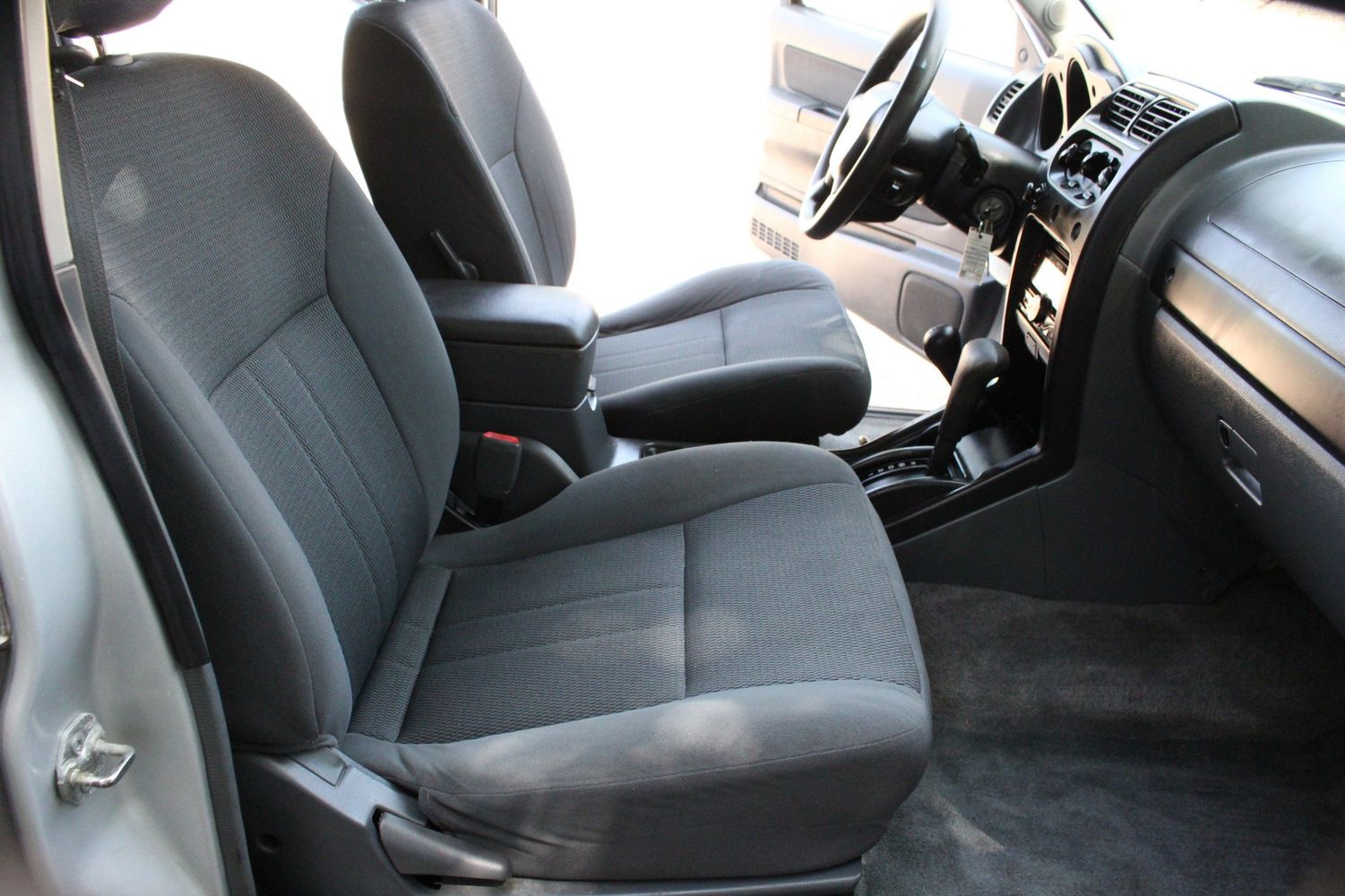 2004 Nissan Frontier SC-V6 | Victory Motors of Colorado