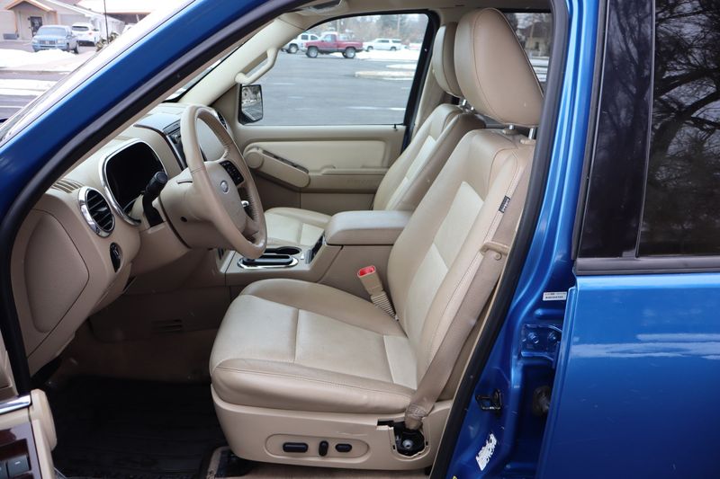 2010 Ford Explorer Limited | Victory Motors of Colorado