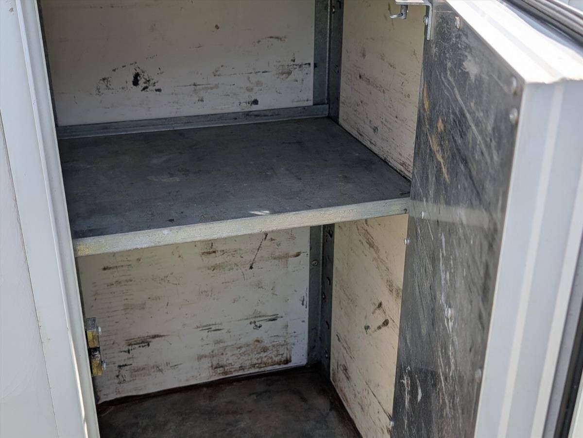 2014 Ford E-Series 43