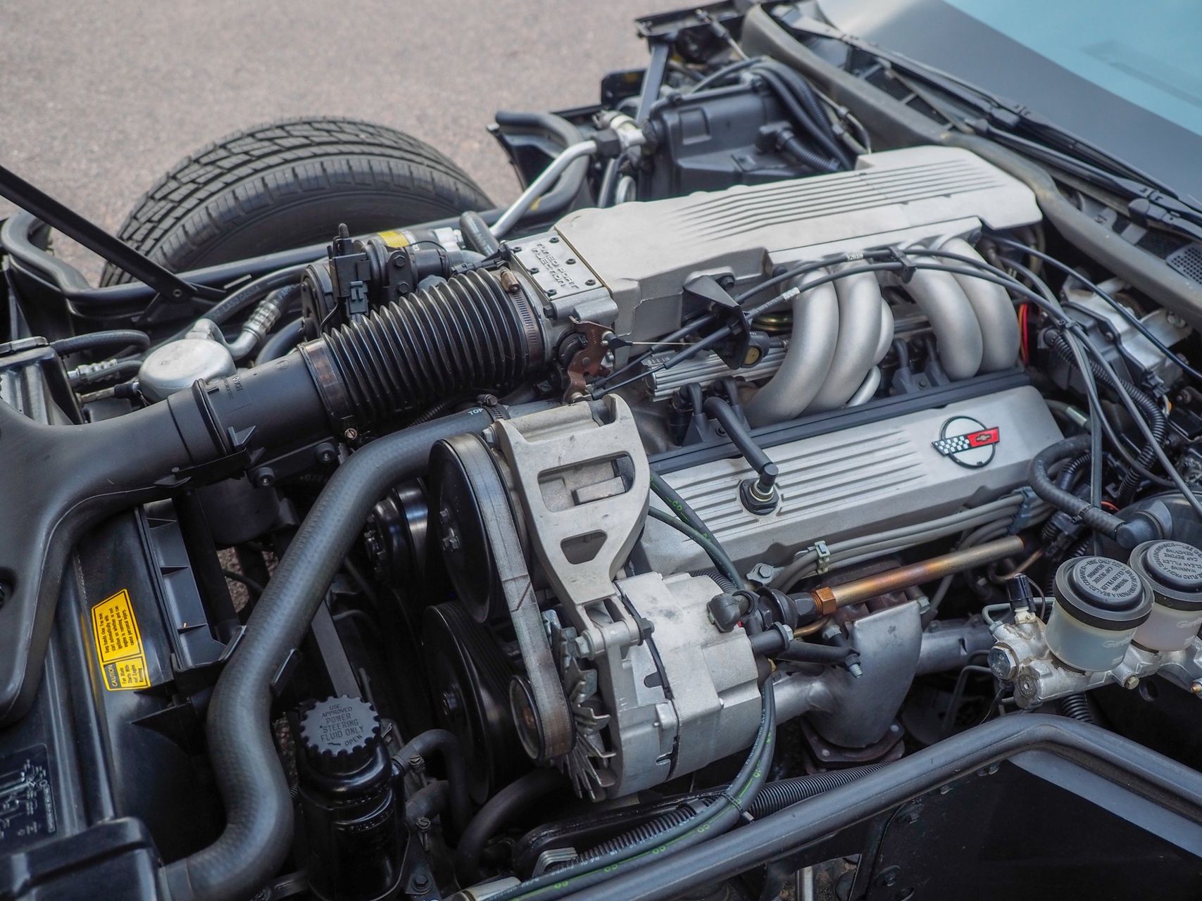 1985 Chevrolet Corvette 35