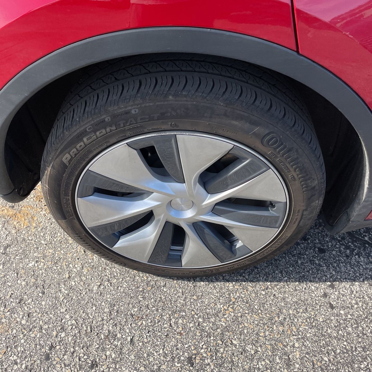 2020 Tesla Model Y 27