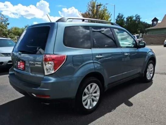 2013 Subaru Forester 2.5X Premium photo 4