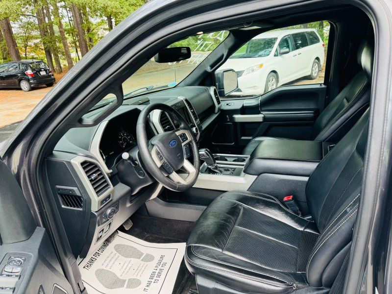 2019 Ford F-150 Lariat photo 8