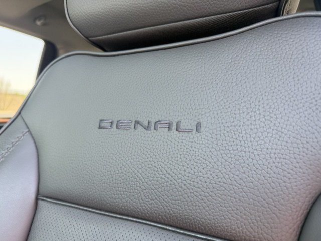 2026 GMC Sierra 2500HD Denali - Photo 37