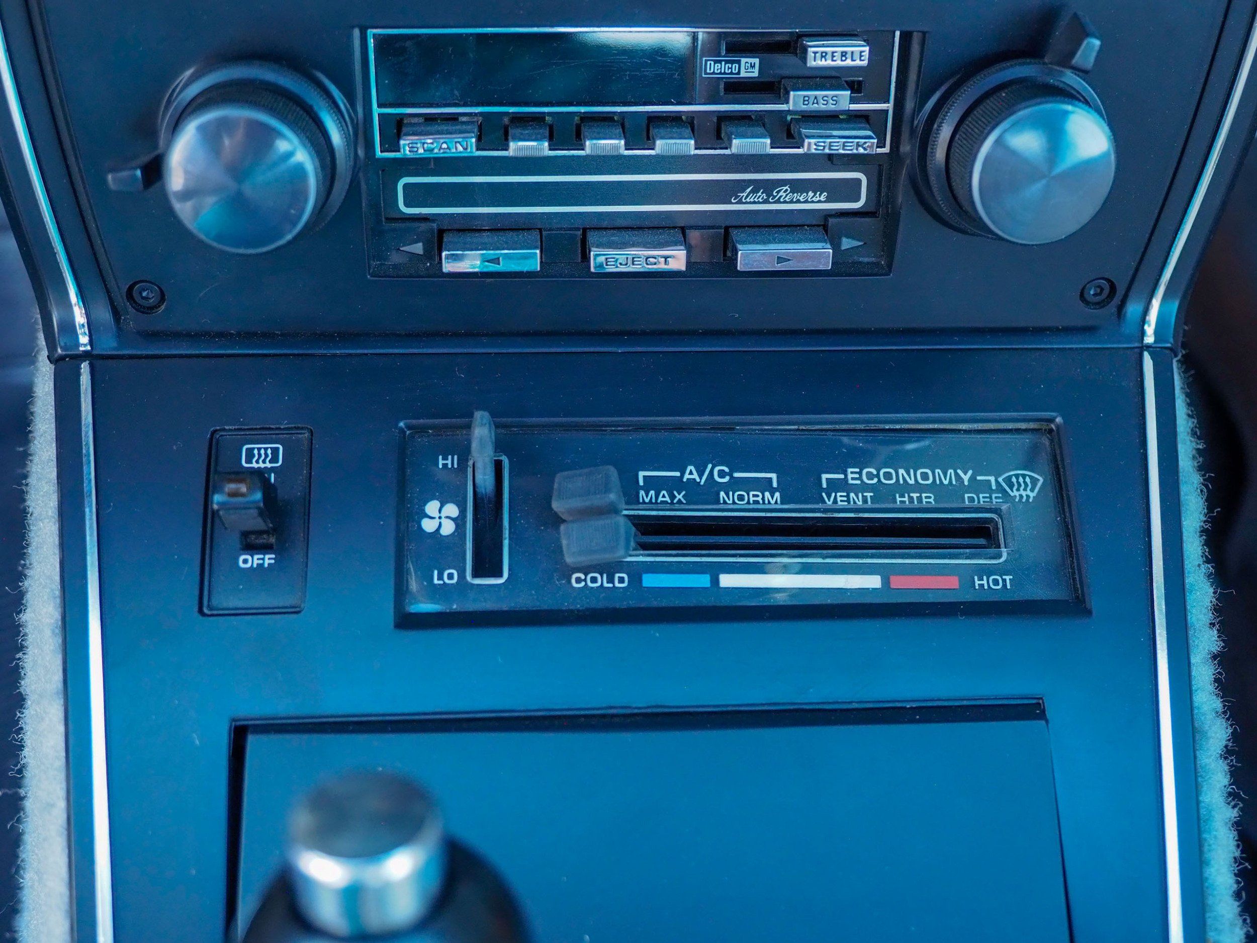 1982 Chevrolet Corvette Silver 