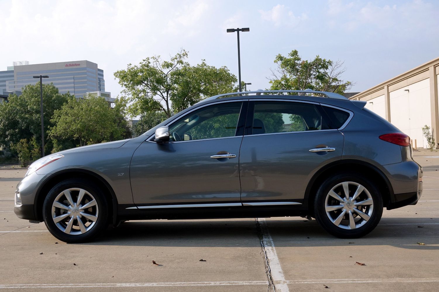 2017 Infiniti QX50 photo 13