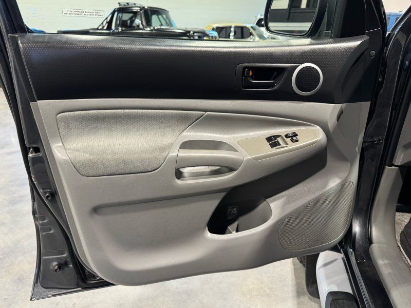 2009 Toyota Tacoma V6, photo 9