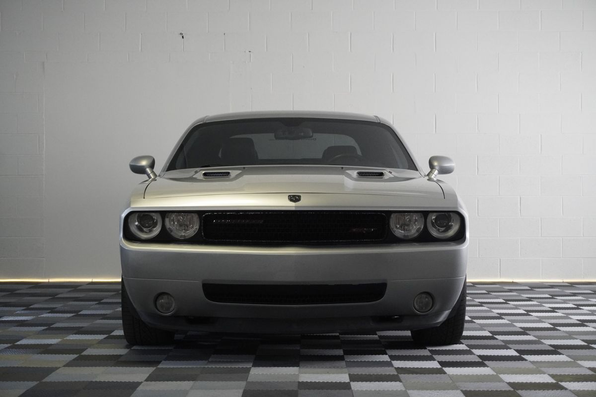2009 Dodge Challenger SRT8