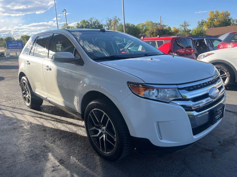 2013 Ford Edge SEL photo 2