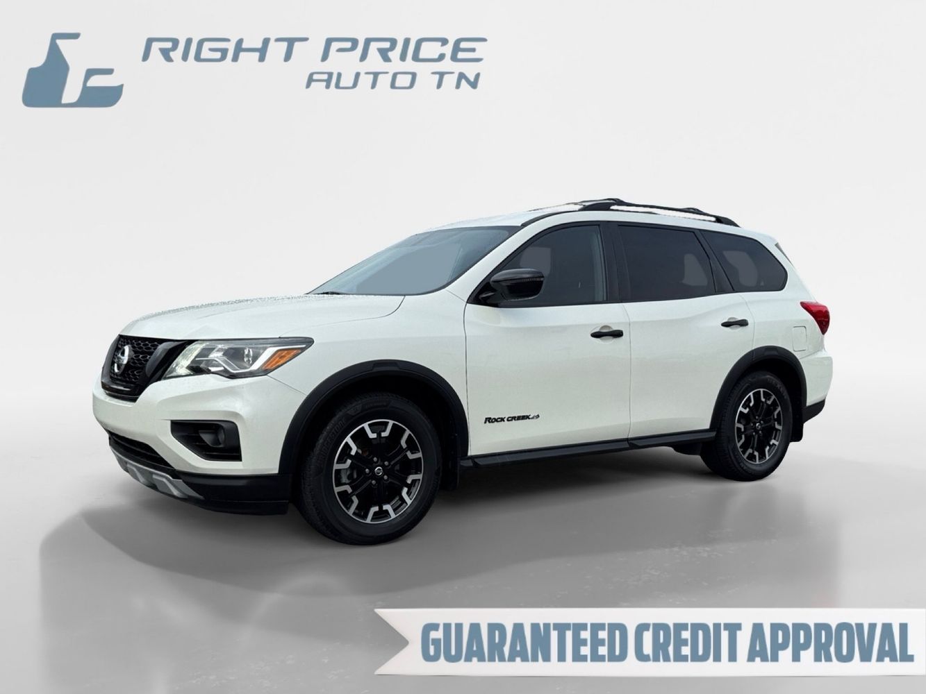 2019 Nissan Pathfinder SV