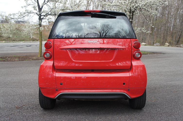 File:2014 smart fortwo (C 451 MY14) passion final edition mhd