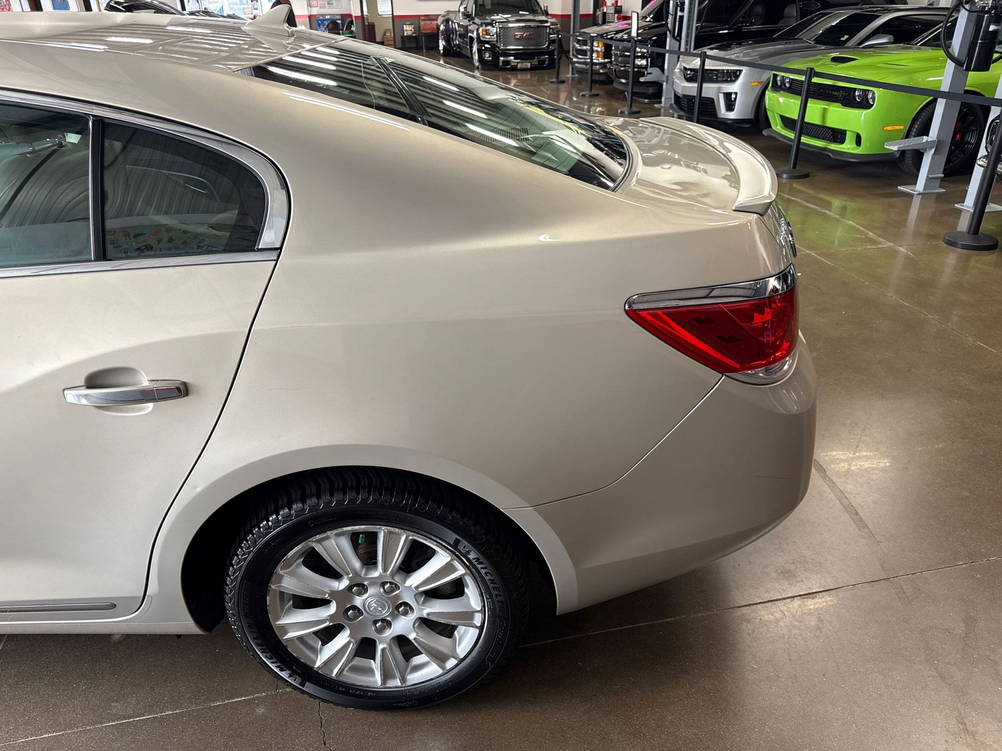 2012 Buick LaCrosse Leather photo 32