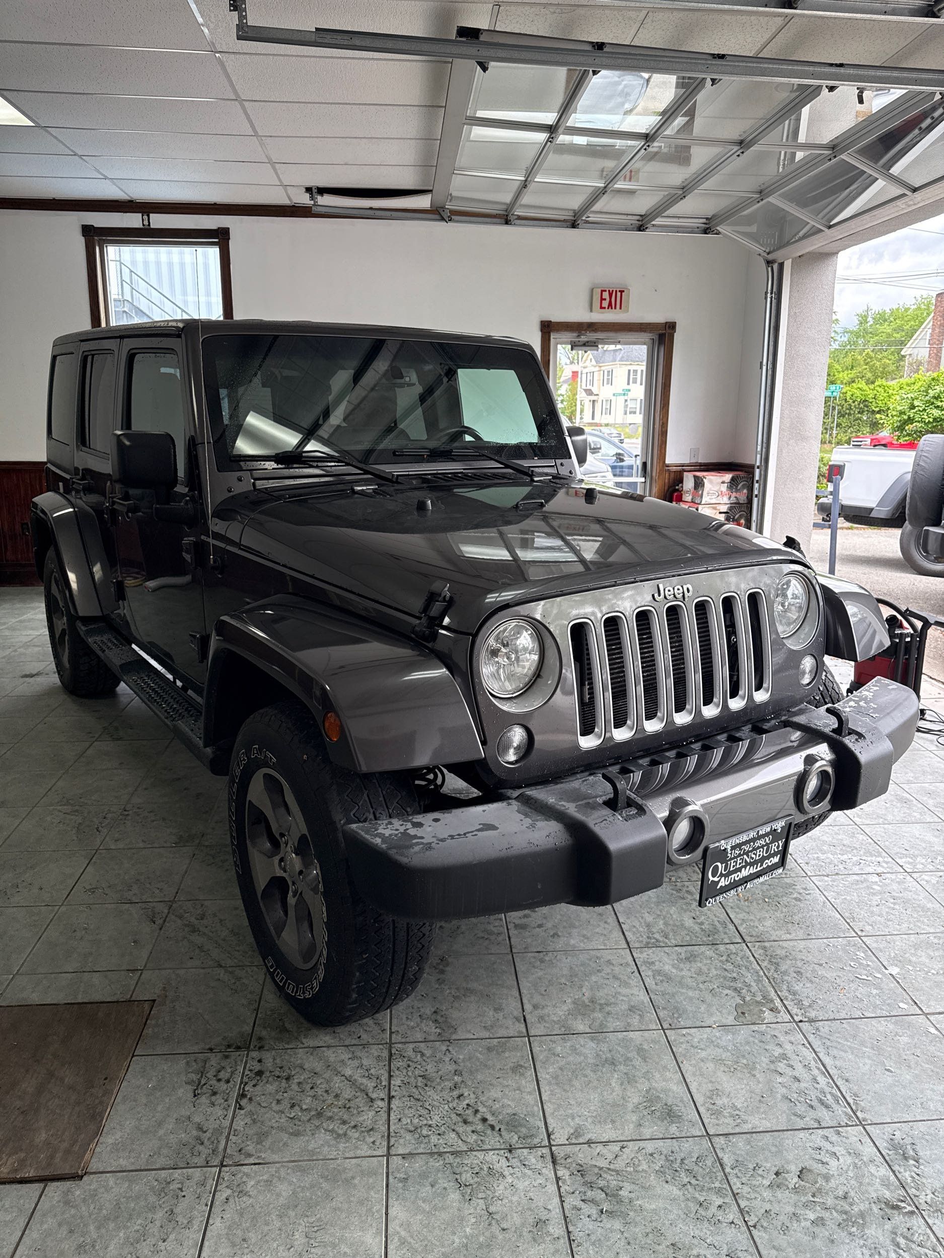 2016 Jeep Wrangler Unlimited Sahara's photo