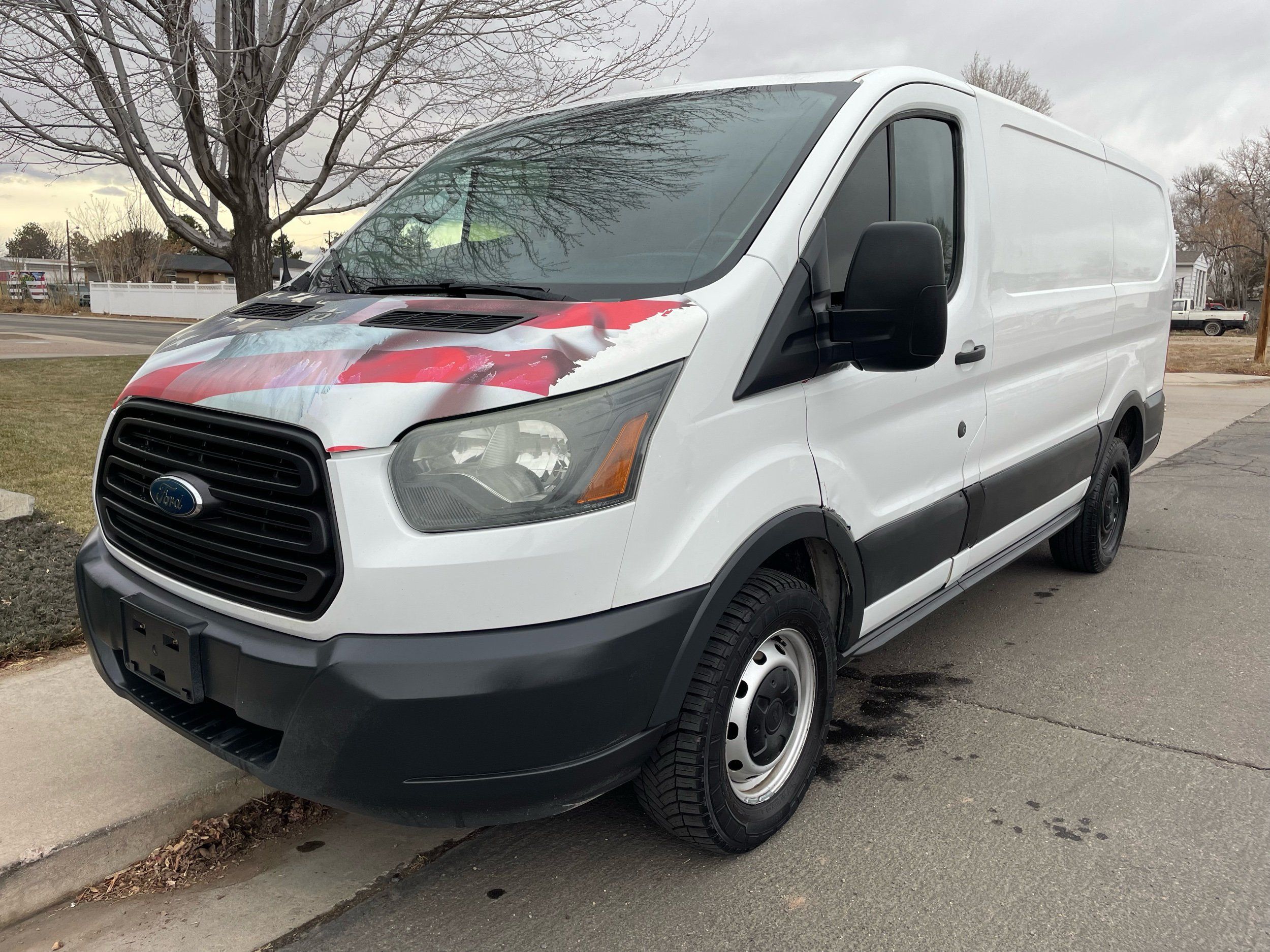 2015 Ford Transit-250 Cargo's photo