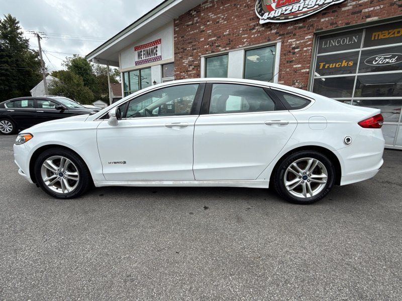 2018 Ford Fusion Hybrid SE photo 8