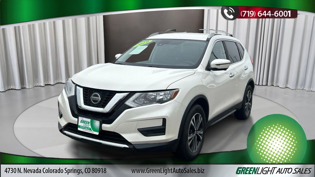 2019 Nissan Rogue SV's photo