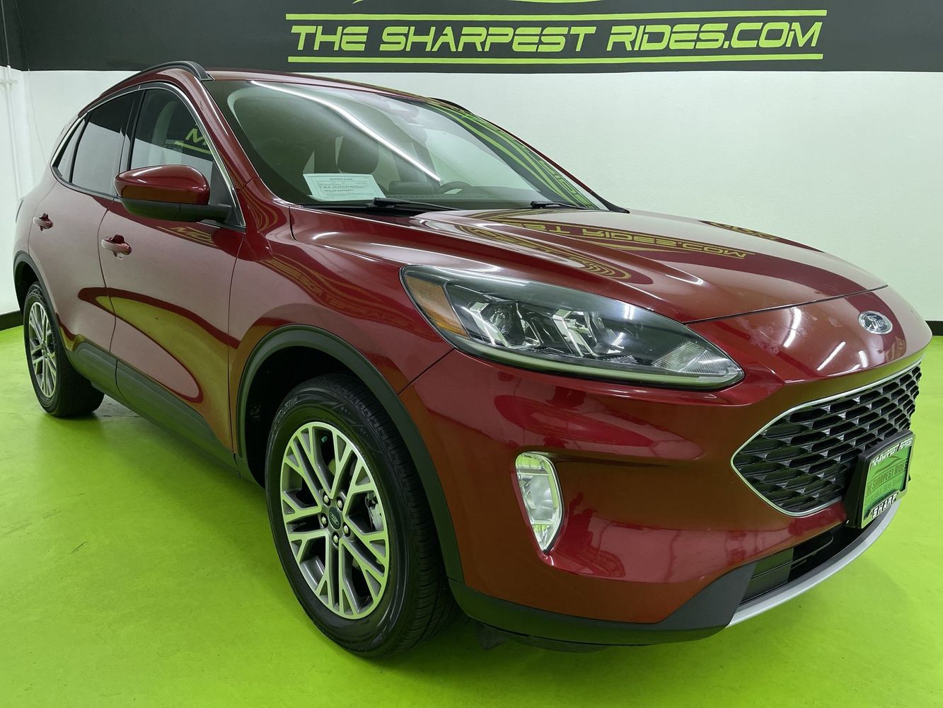 2021 Ford Escape SEL photo 2