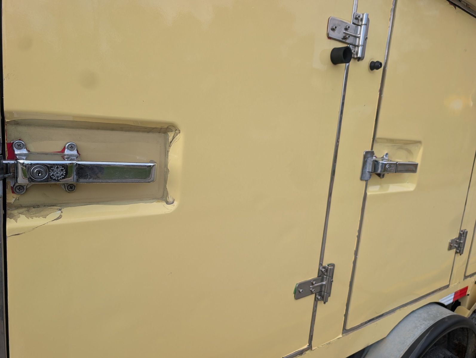 2019 Ford E-Series Chassis 80