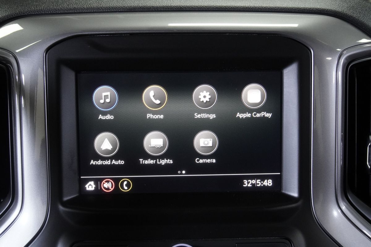 2020 Chevrolet Silverado 1500 4WD Crew Cab Short Bed Custom Trail Boss