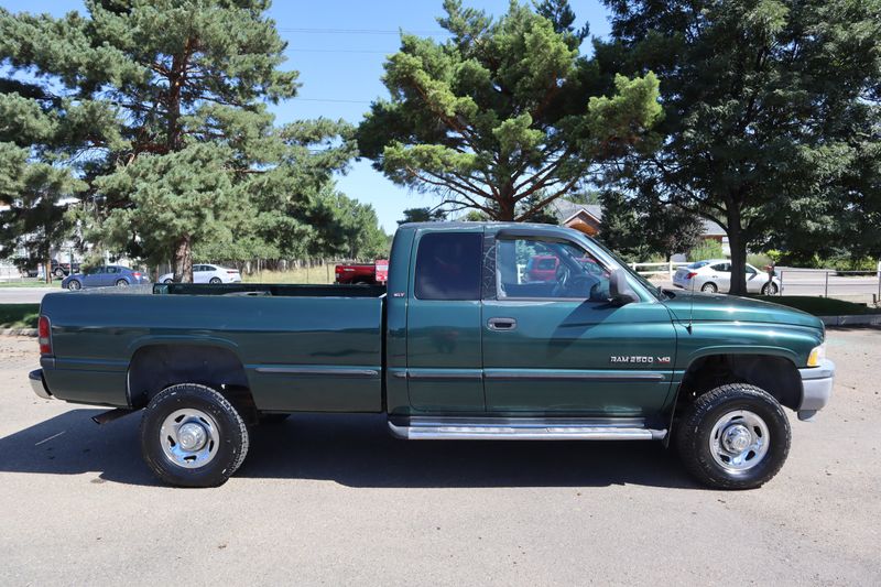 1999 Dodge Ram 2500 Photos