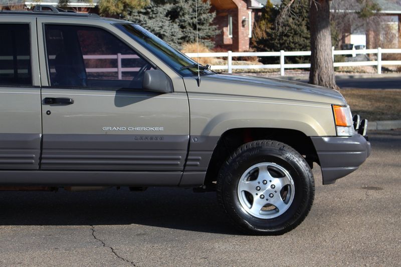 1998年製 ヘディベア ベージュ グレー 1998 Jeep Grand Cherokee Photos