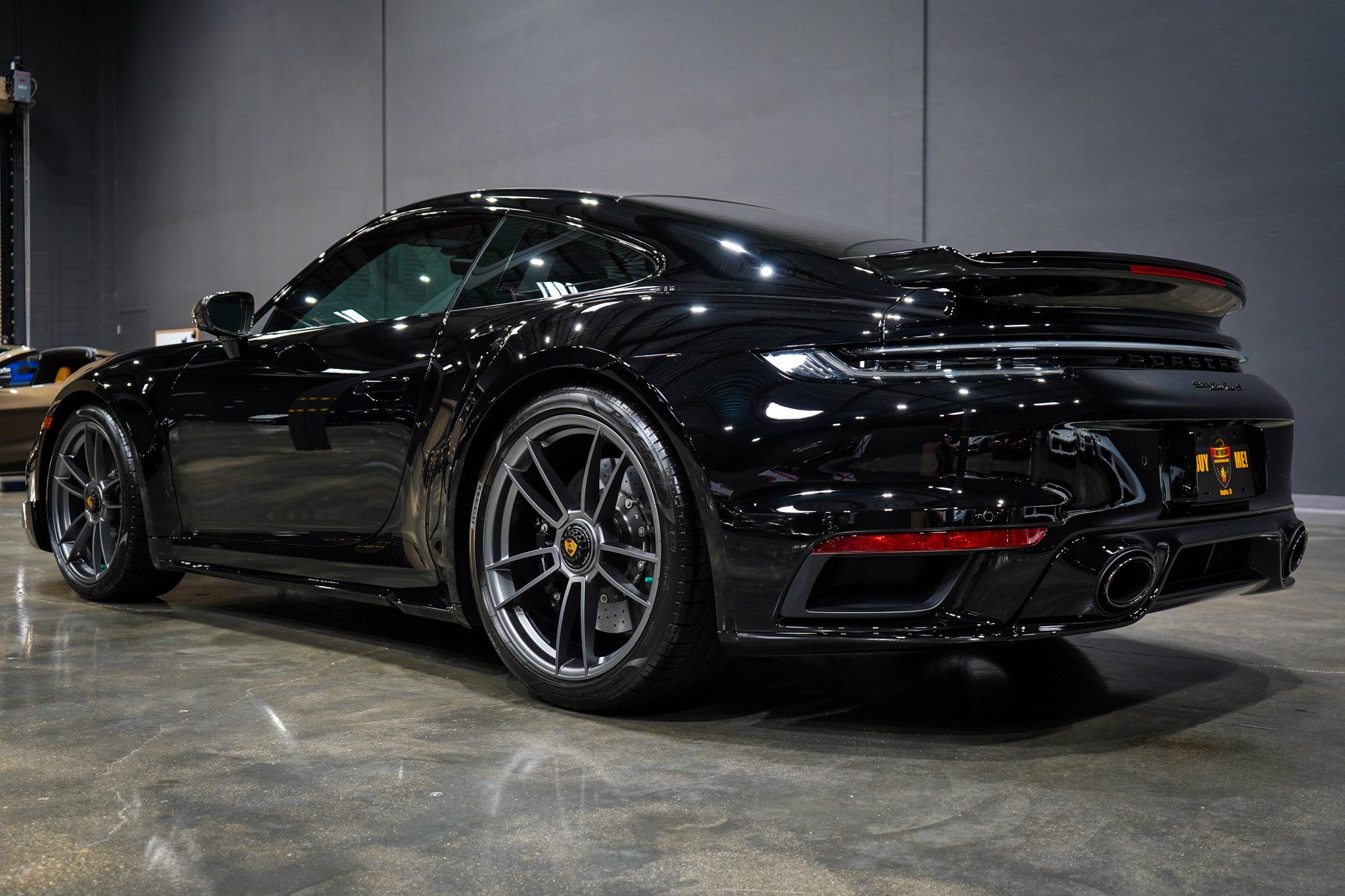 2022 Porsche 911 Turbo S photo 3