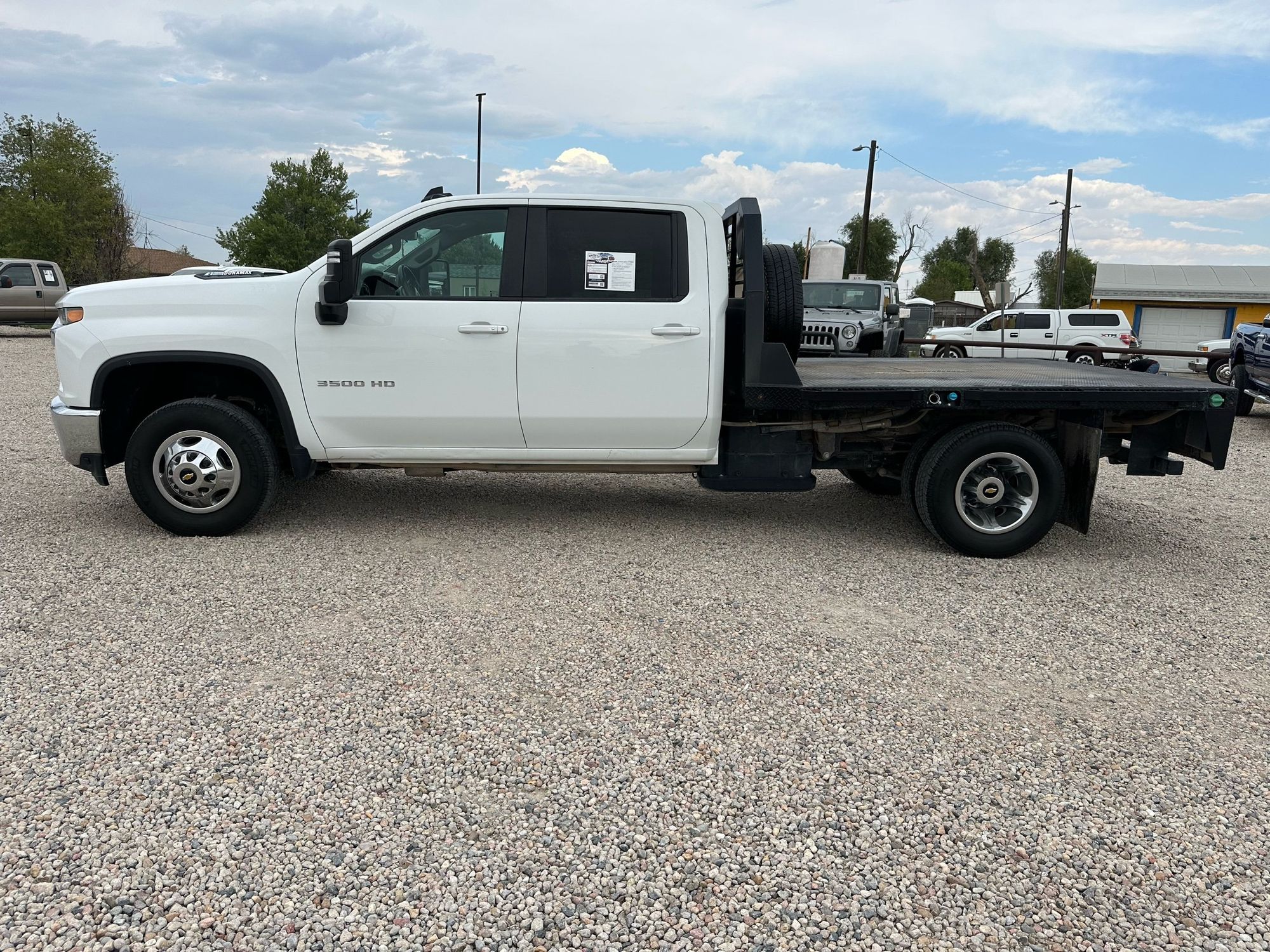 2022 Chevrolet Silverado 3500HD LT photo 6