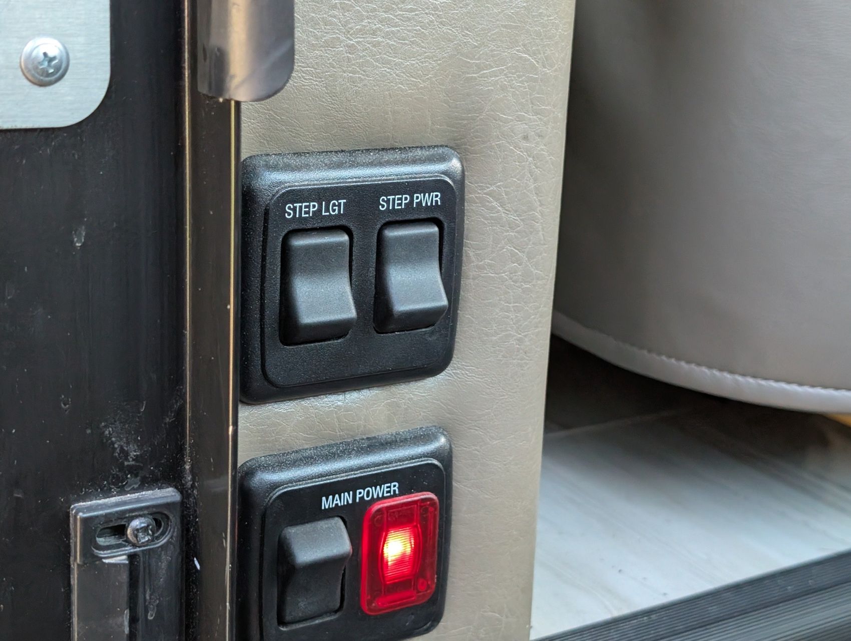 2019 Jayco Embark 74