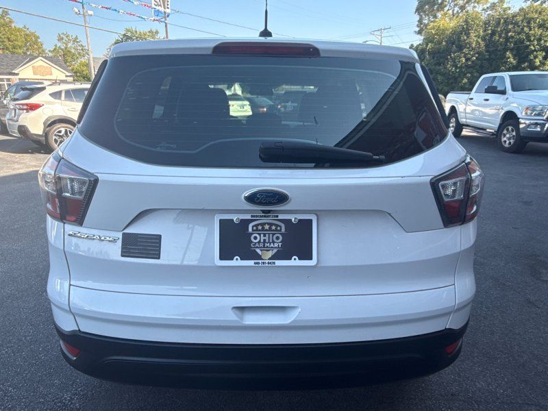 2017 Ford Escape S photo 6