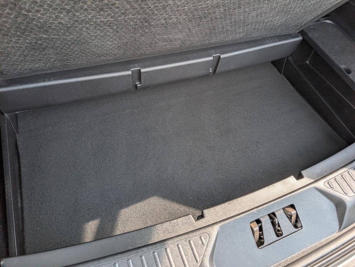 2020 Ford Explorer Hybrid Limited photo 37