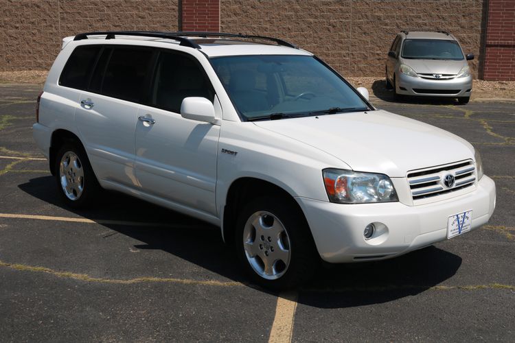 2007 Toyota Highlander Sport | Victory Motors of Colorado