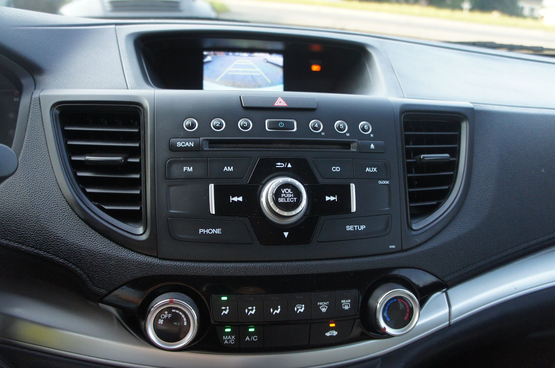 2016 Honda CR-V LX photo 30